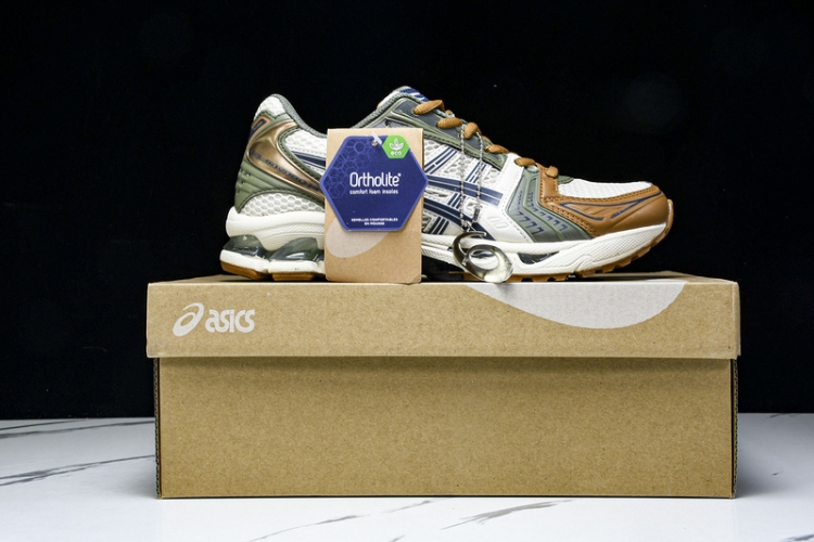 Asics Gel-Kayano 14 1201A019-250