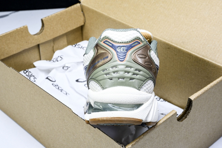 Asics Gel-Kayano 14 1201A019-250