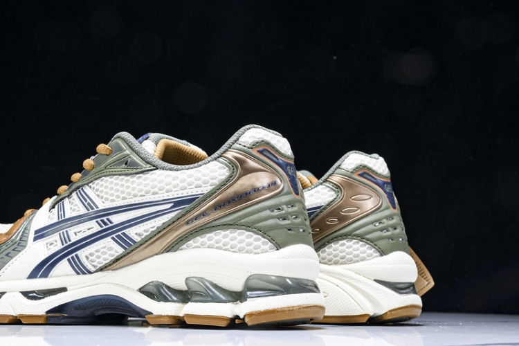 Asics Gel-Kayano 14 1201A019-250