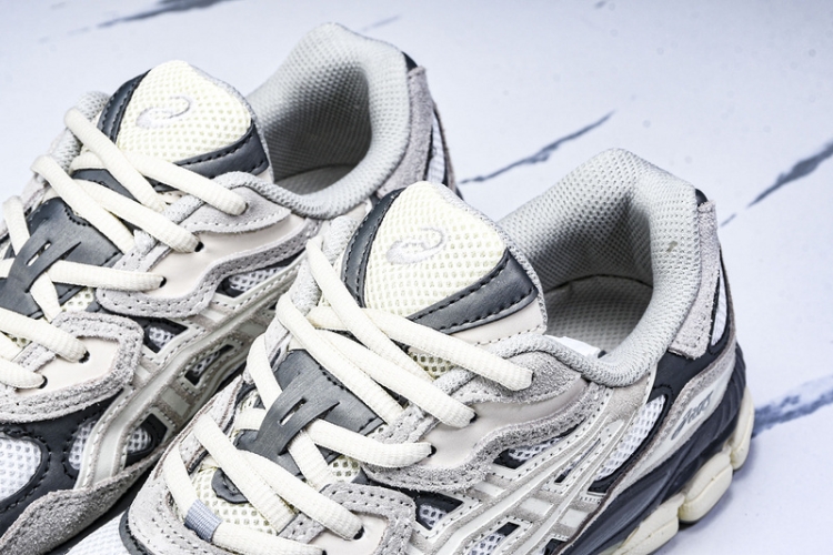 Asics Gel-NYC 1201A789-103 