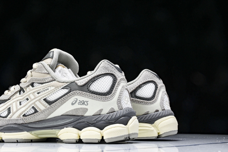 Asics Gel-NYC 1201A789-103 