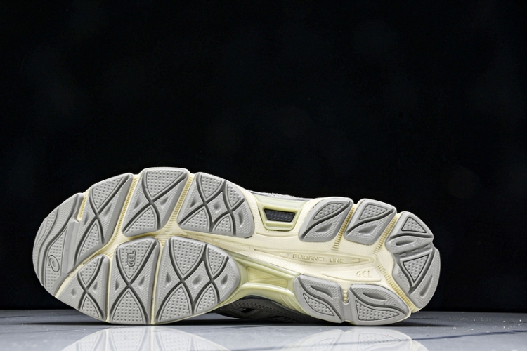 Asics Gel-NYC 1201A789-103 