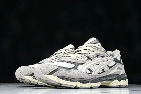 Asics Gel-NYC 1201A789-103  