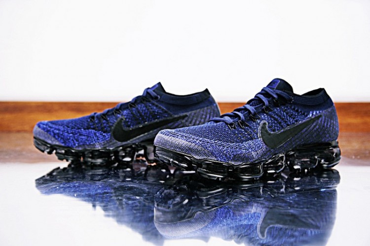 Nike Air VaporMax “College Navy” 849558-400