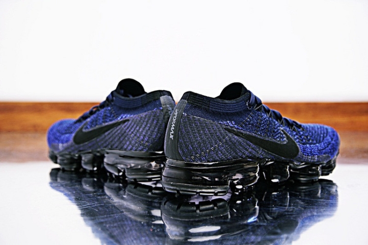 Nike Air VaporMax “College Navy” 849558-400