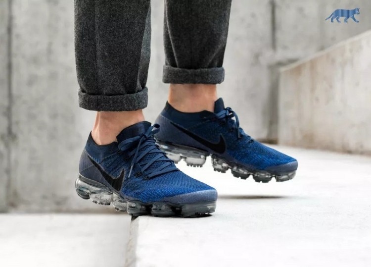 Nike Air VaporMax “College Navy” 849558-400