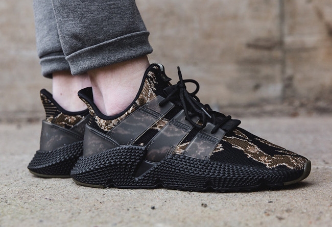  UNDEFEATED x Adidas Originals Prophere AC8198