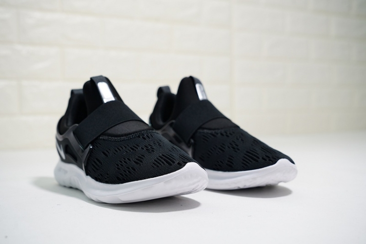 Nike Epic React Flyknit Sock AA7410-004