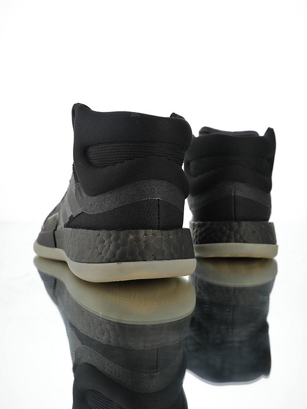 ​Adidas Marquee Boost  Basketball Mid BB930