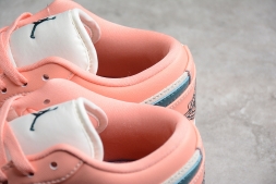 Nike Air Jordan 1 low DC0774-800