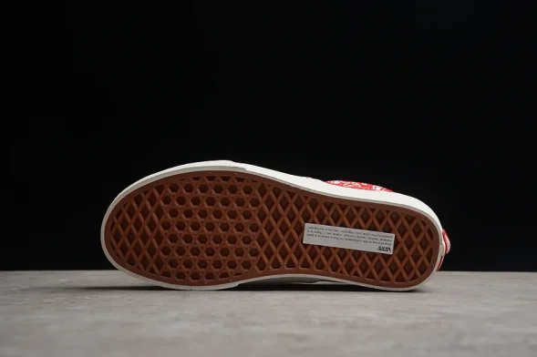 Vans Era Year Of The Rabbit VN0005UERED 