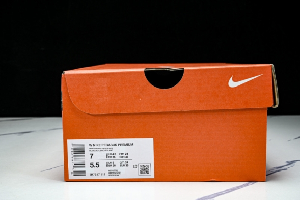 Nike Air Zoom Pegasus Premium IH7347-111 