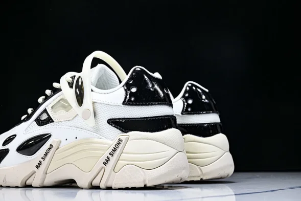 Raf Simons Cylon-21 HR740010L 