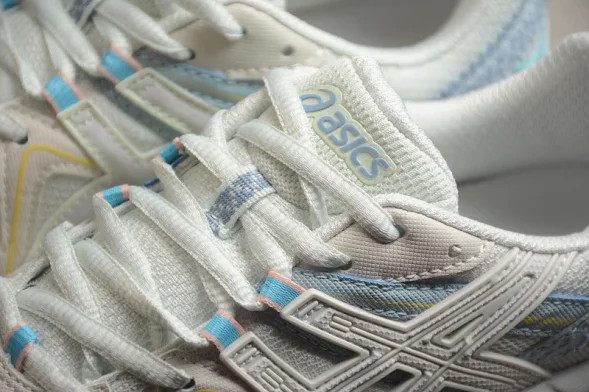 Asics GEL-KAHANA 8 1012A978-300 