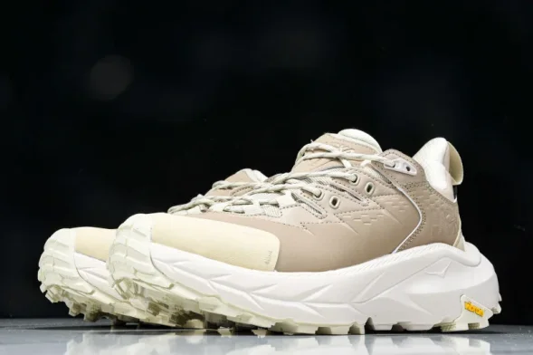 Hoka Kaha 2 Low GTX 1130530 SSEG 