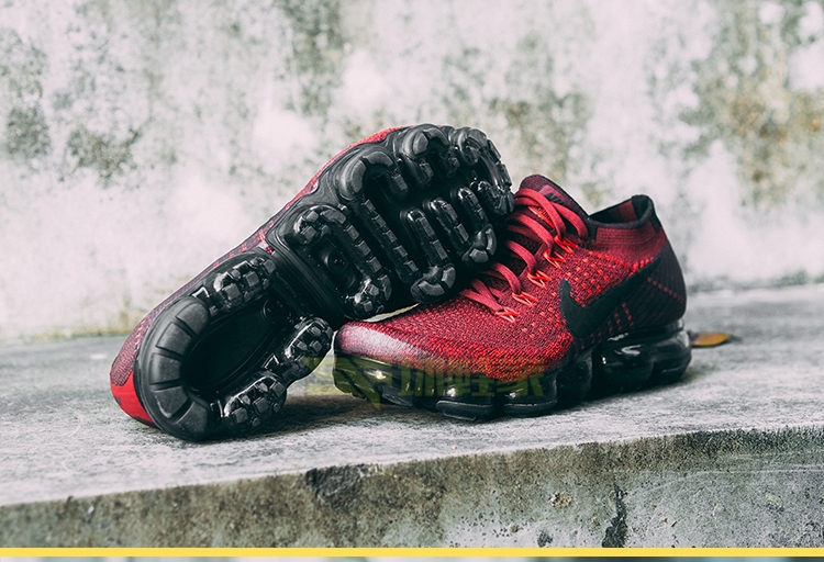 Nike Air VaporMax “Dark Team Red” 849558-601