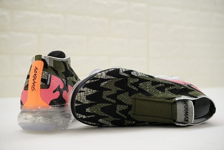 ACRONYM x Nike Air VaporMax Moc 2 AQ0996-102