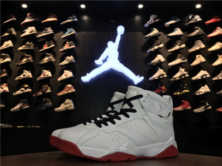 Nike Air Jordan 7 “History of Flight” 304775-615