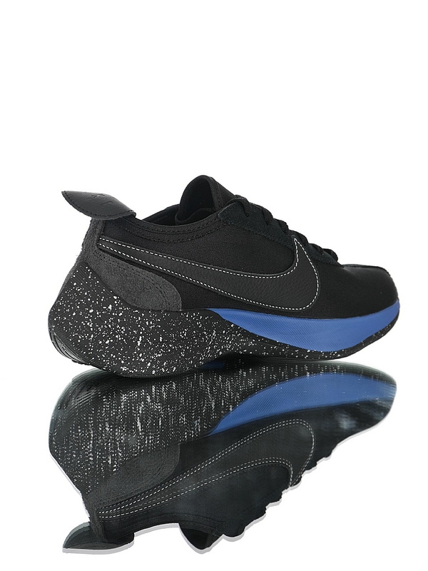 Nike Moon Racer QS 