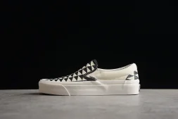 Vans Slip-On x Pilgrim 2.0 VN0A45JKDC8