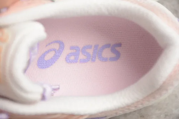 Asics GEL-KAHANA 8 1012A978-700  