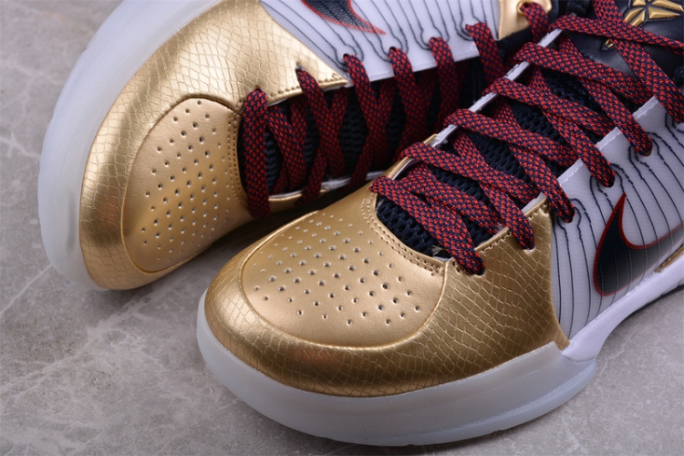  Undefeated x Nike Zoom Kobe IV FQ3544-100