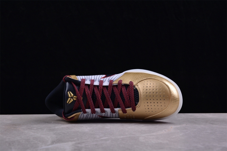  Undefeated x Nike Zoom Kobe IV FQ3544-100