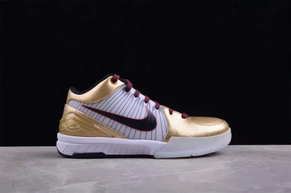 Undefeated x Nike Zoom Kobe IV FQ3544-100 
