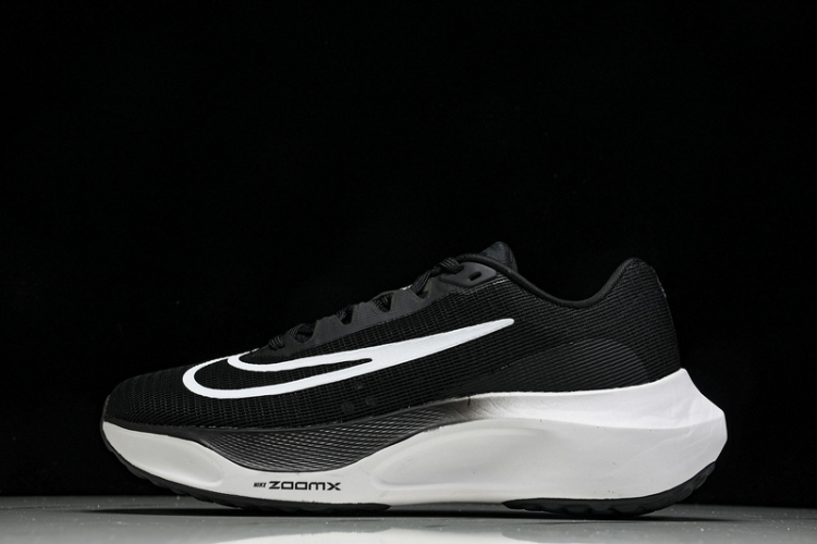 Nike Zoom Fly 5 DM8968 001