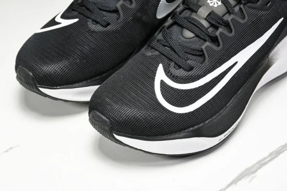 Nike Zoom Fly 5 DM8968 001 