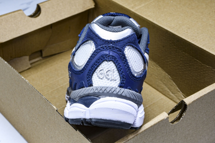 Asics Gel-NYC 1201A789-100