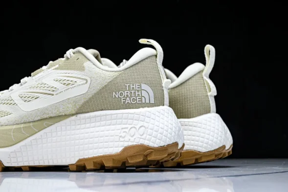 The North Face Altamesa 500 NFOA83N3511-075 