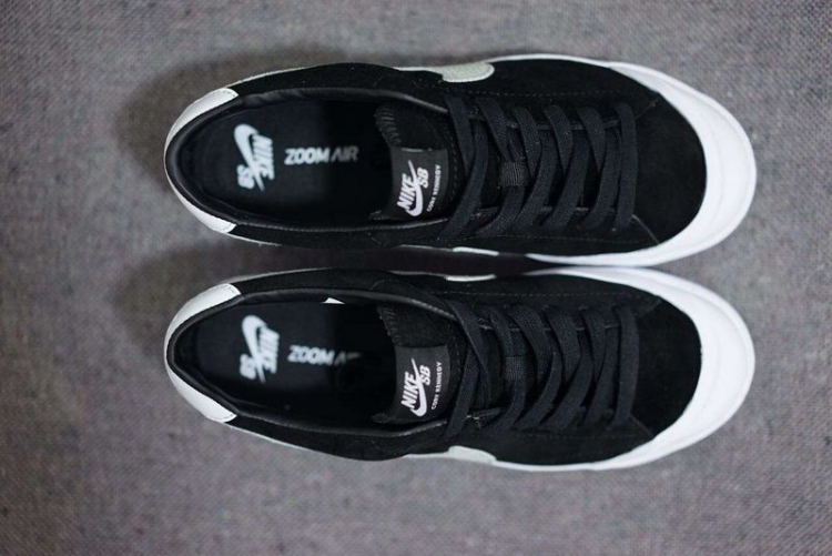 ​NIKE SB Zoom All Court CK​ 