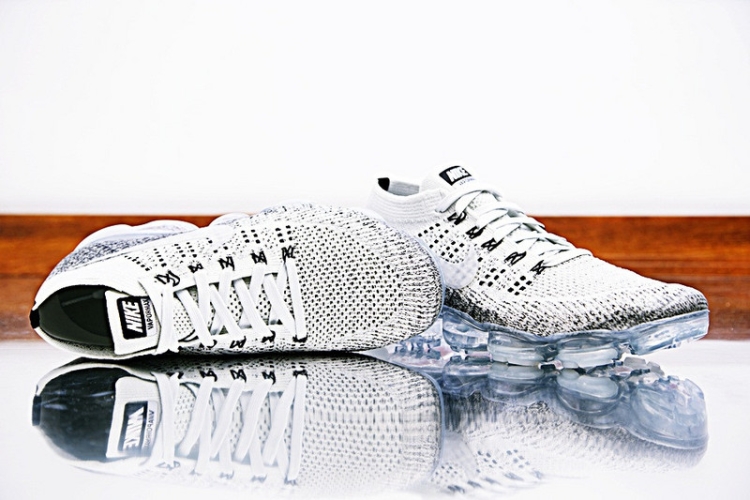 Nike Air VaporMax “Oreo” 899473-002