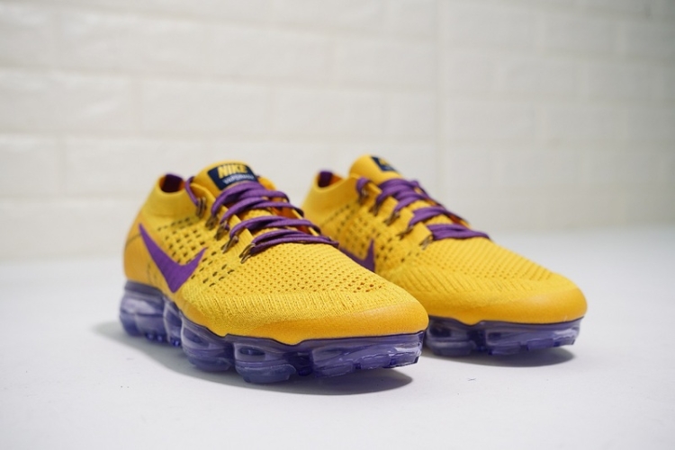 Dragon Ball Z x Nike Air VaporMax Flyknit AA3858-104