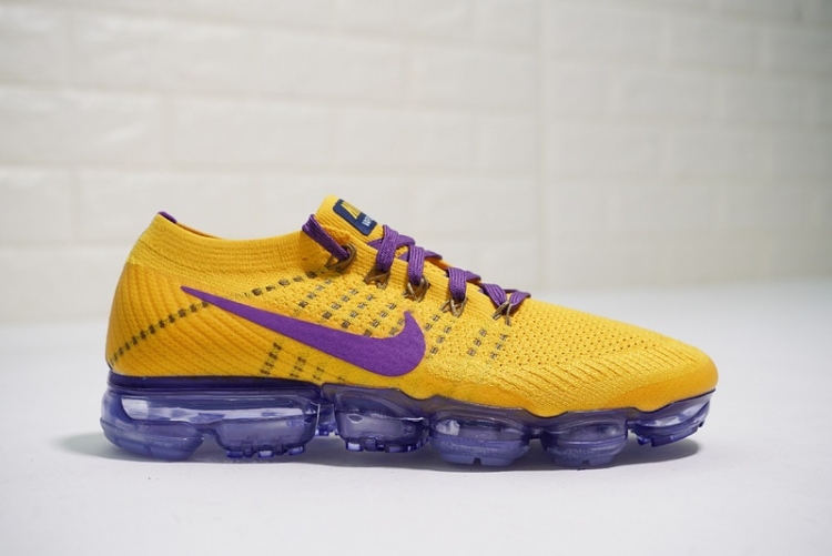 Dragon Ball Z x Nike Air VaporMax Flyknit AA3858-104