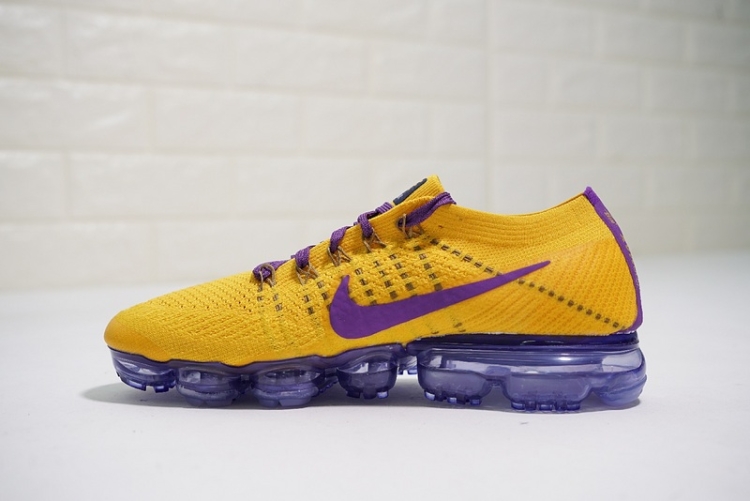 Dragon Ball Z x Nike Air VaporMax Flyknit AA3858-104