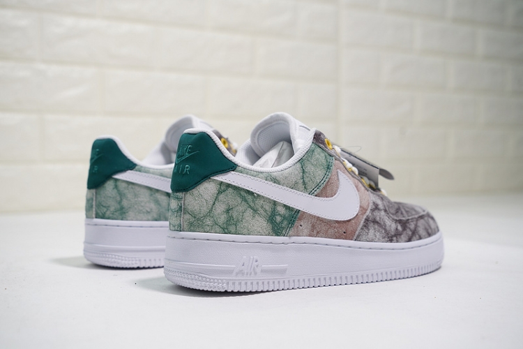 Nike Air Force 1 07 LXX W AO1017-100 