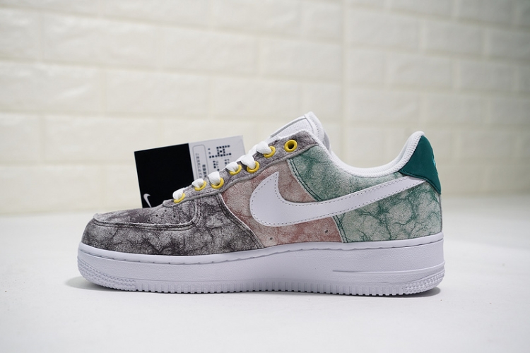 Nike Air Force 1 07 LXX W AO1017-100 