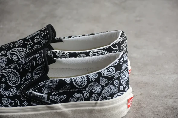 Vans Slip-On OG VN000EYEBPJ 