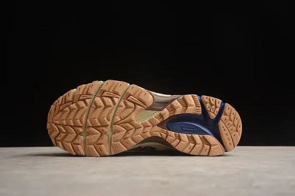 Asics GEL-KAHANA 8 1011B109-024 