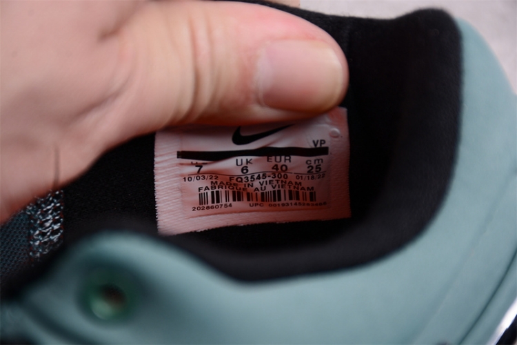  Nike Zoom Kobe IV Proto FQ3545-300