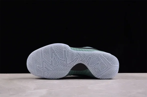 Nike Zoom Kobe IV Proto FQ3545-300 