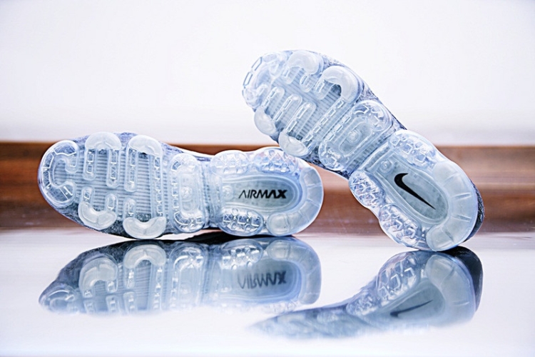 Nike Air VaporMax “Dark Grey” 849558-002