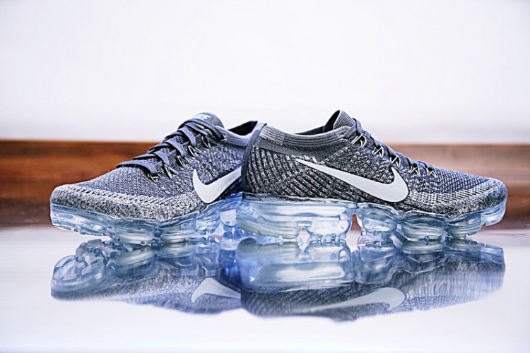 Nike Air VaporMax “Dark Grey” 849558-002