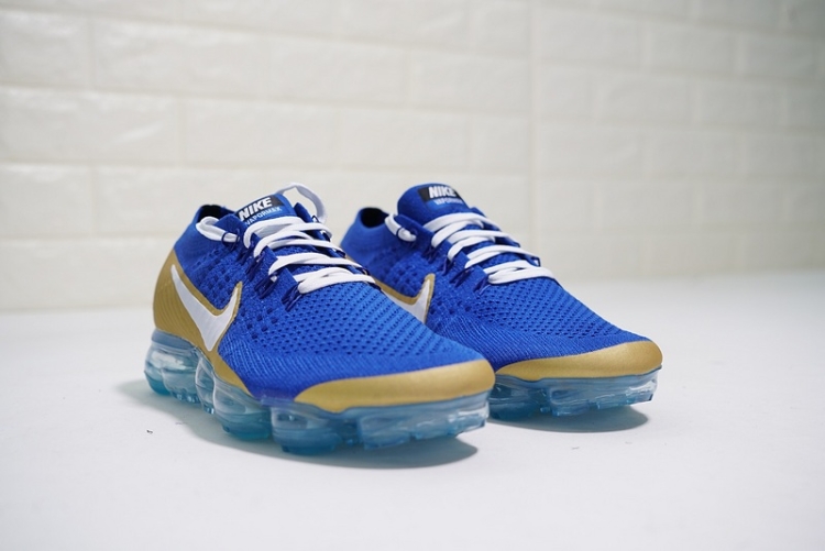 Dragon Ball Z x Nike Air VaporMax Flyknit AA3858-103