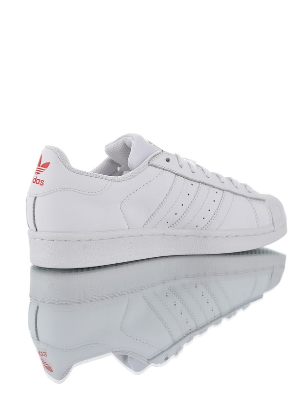 Adidas Superstar “Valentine’s Day” EG3396