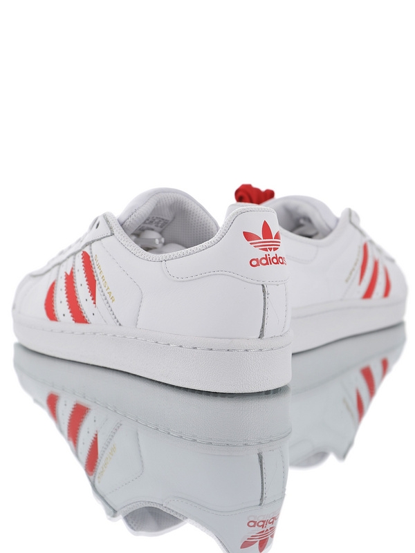 Adidas Superstar “Valentine’s Day” EG3396