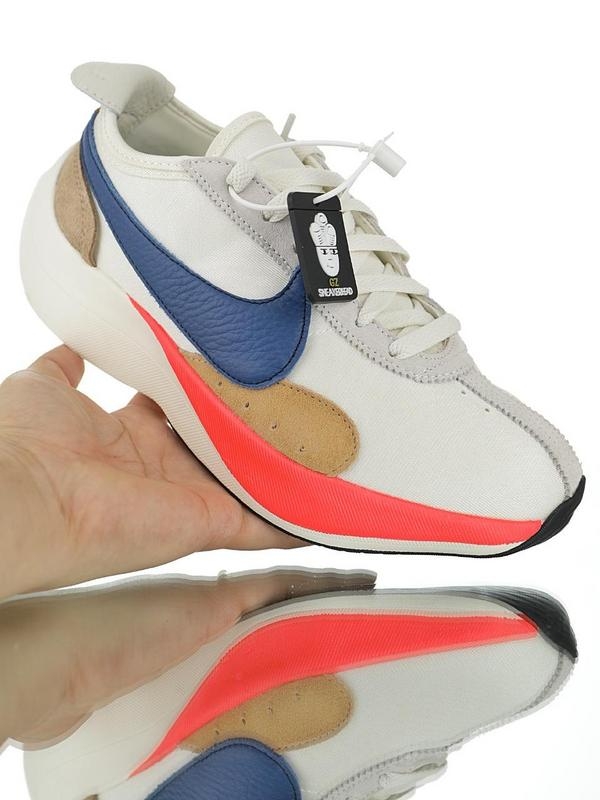 Nike Moon Racer QS 