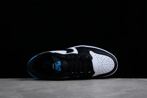 Nike Air Jordan 1 low CZ0790 104 